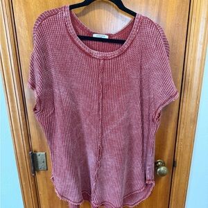 Zenana Outfitters Women's Washed Rose Knit Short Sleeve Top